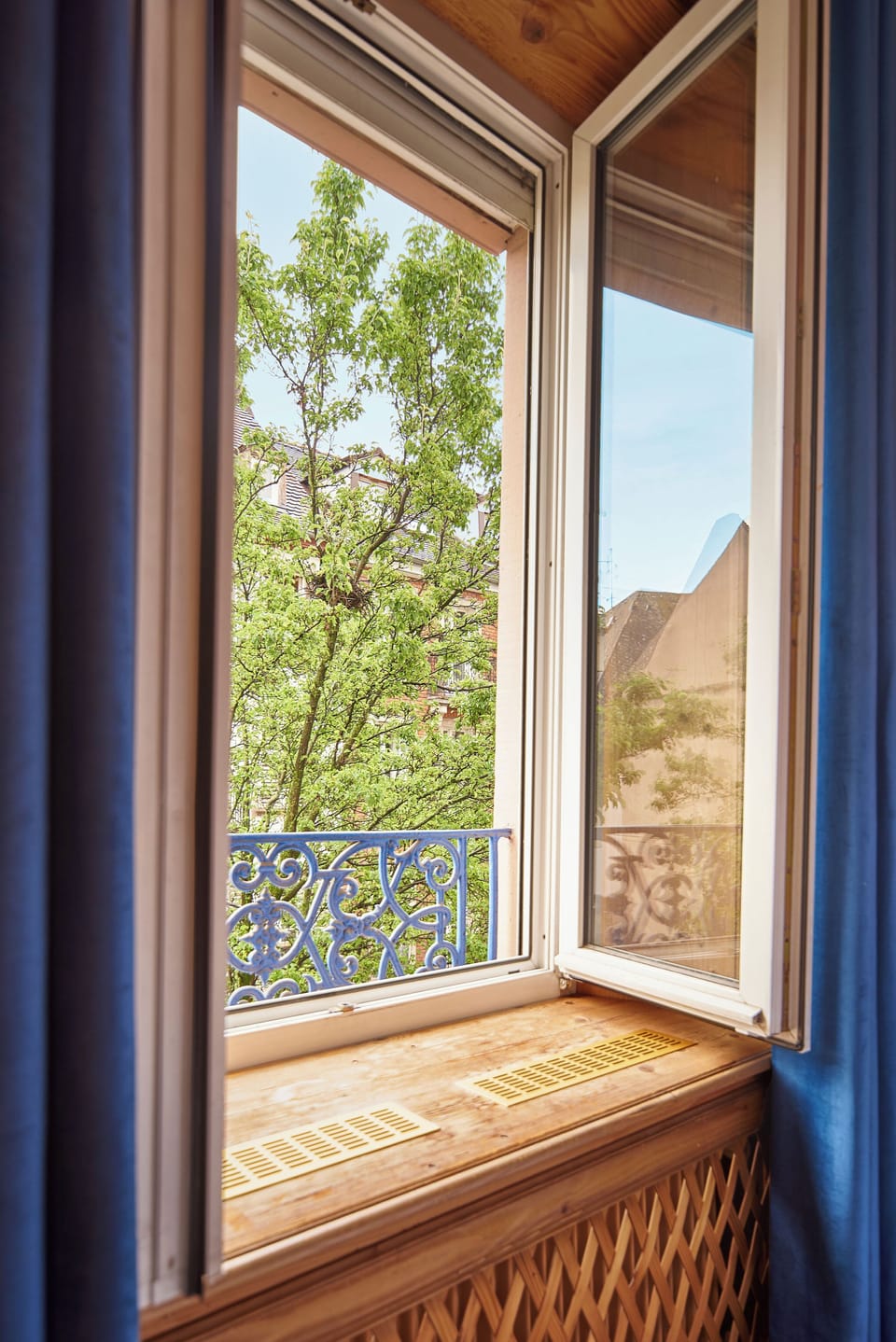 Superior Twin Room | In-room safe, desk, soundproofing, iron/ironing board (on request)