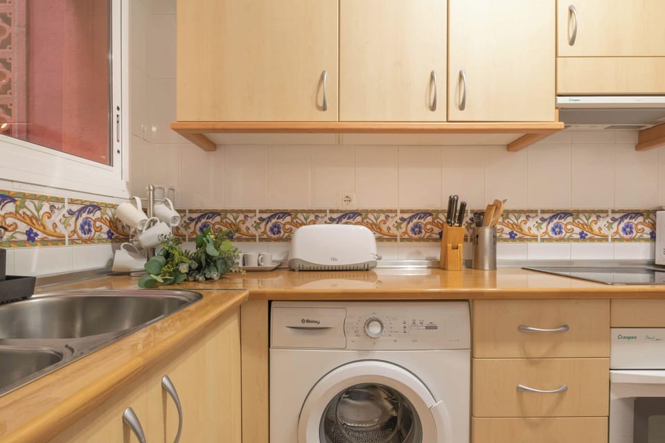 Honeymoon Apartment, 2 Bedrooms, 2 Bathrooms, Mountainside (Reserva De Marbella) | Private kitchen