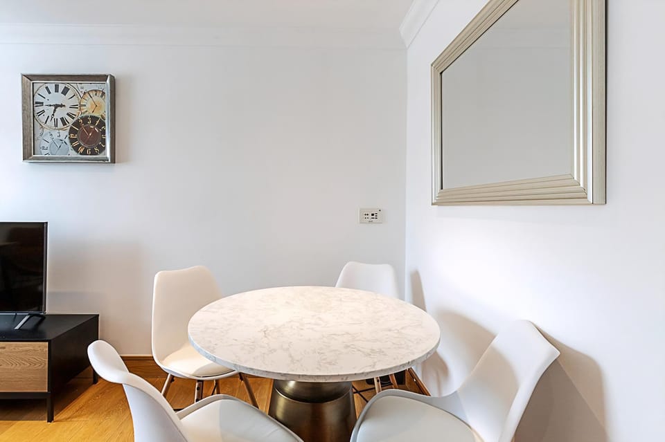 Apartment | Living room