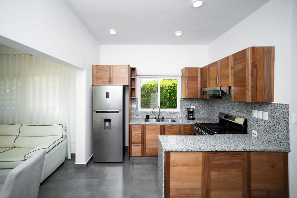Mixer, freezer, kitchen islands
