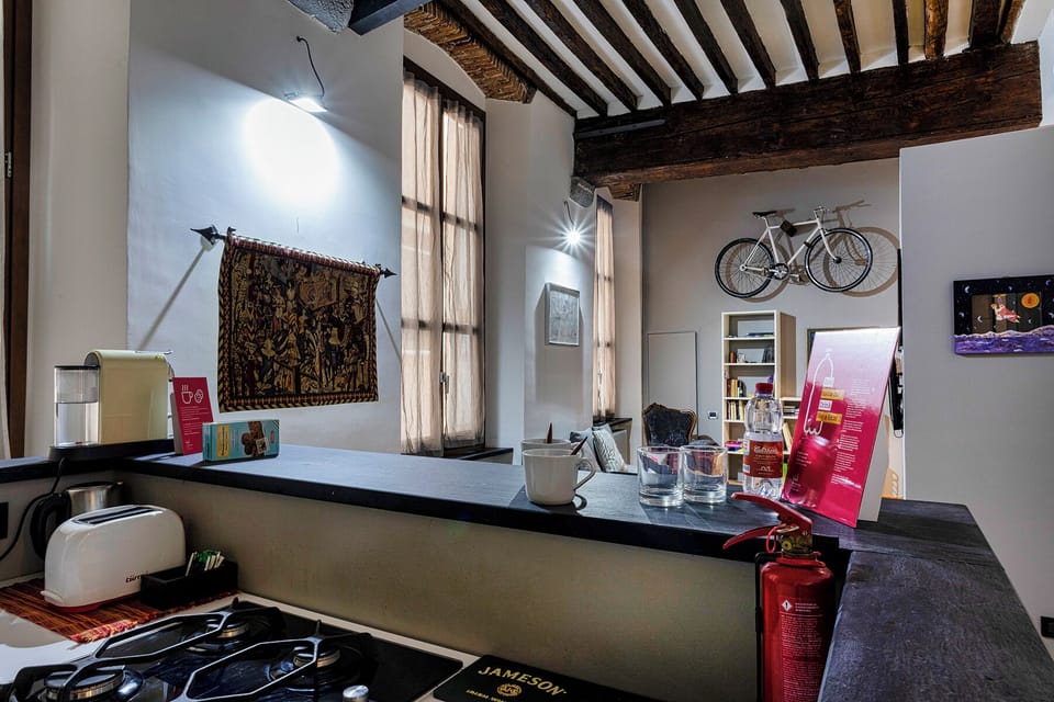 Apartment | Private kitchen | Espresso maker, electric kettle, toaster