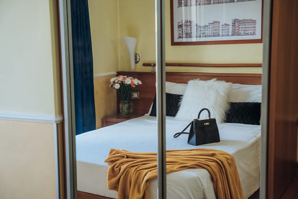 Camera Matrimoniale Smart | Letto Francese | Property amenity