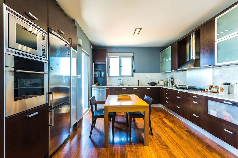House | 6 bedrooms, soundproofing