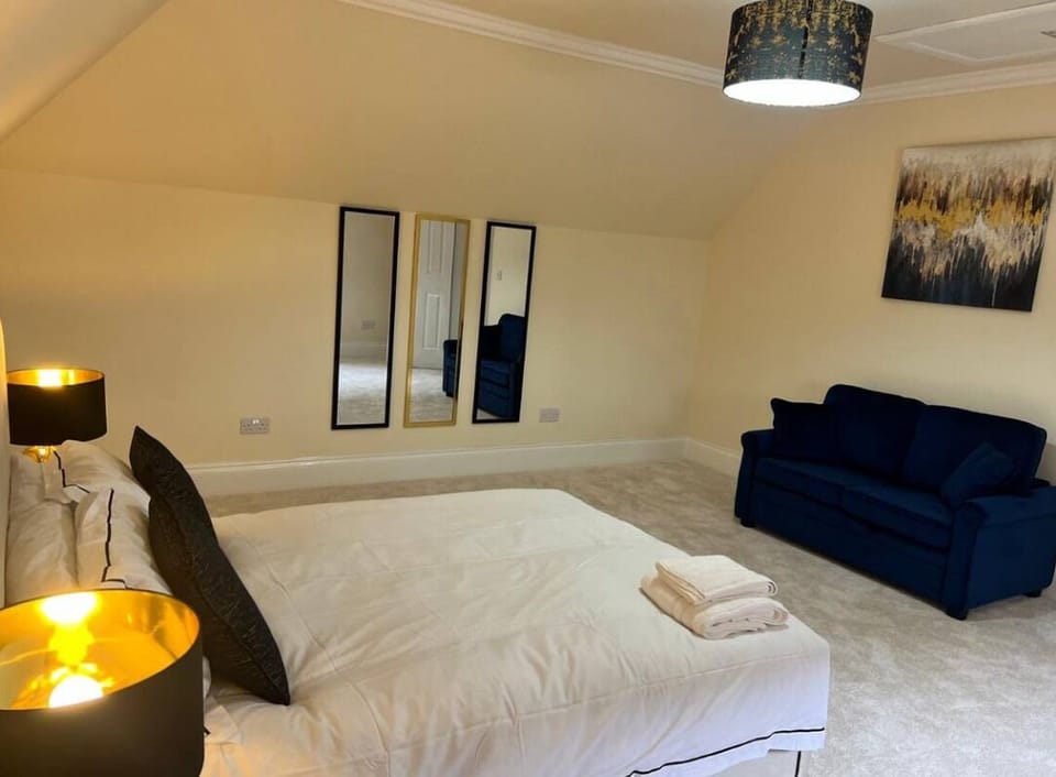 House | 3 bedrooms, iron/ironing board, free WiFi, bed sheets