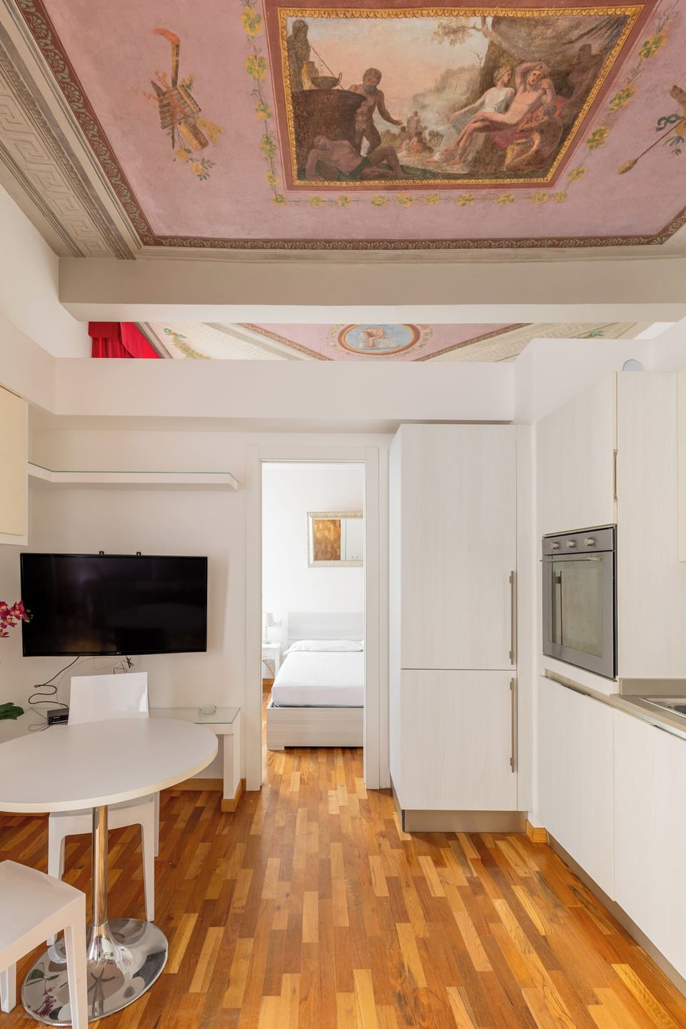 Apartment | Living area | 30-inch flat-screen TV with digital channels
