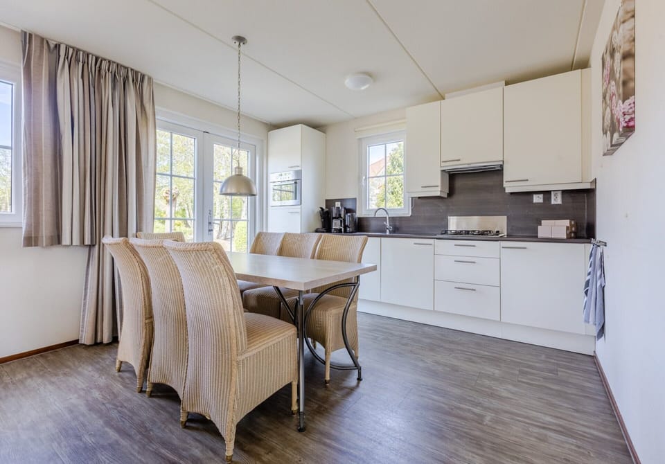 Villa | Dining