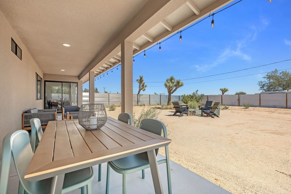 House, 3 Bedrooms | Property grounds