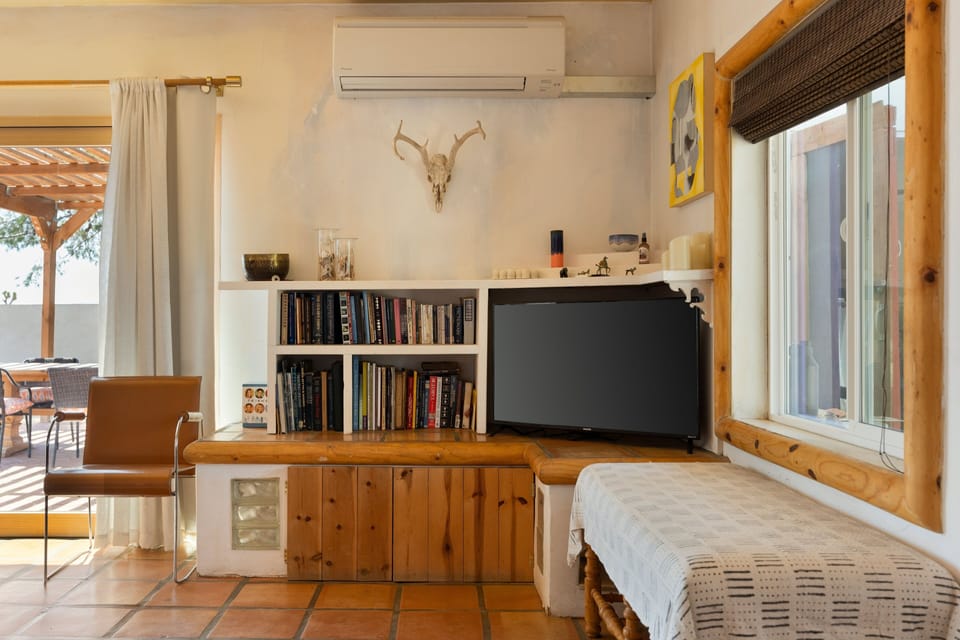 House, 2 Bedrooms | 2 bedrooms, WiFi (free)