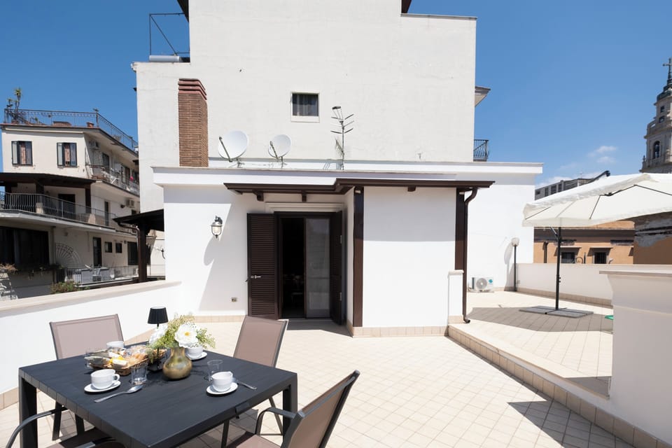 Deluxe Apartment | Terrace/patio