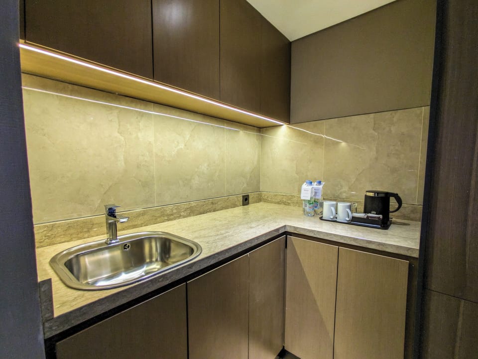 Family Room | Private kitchen