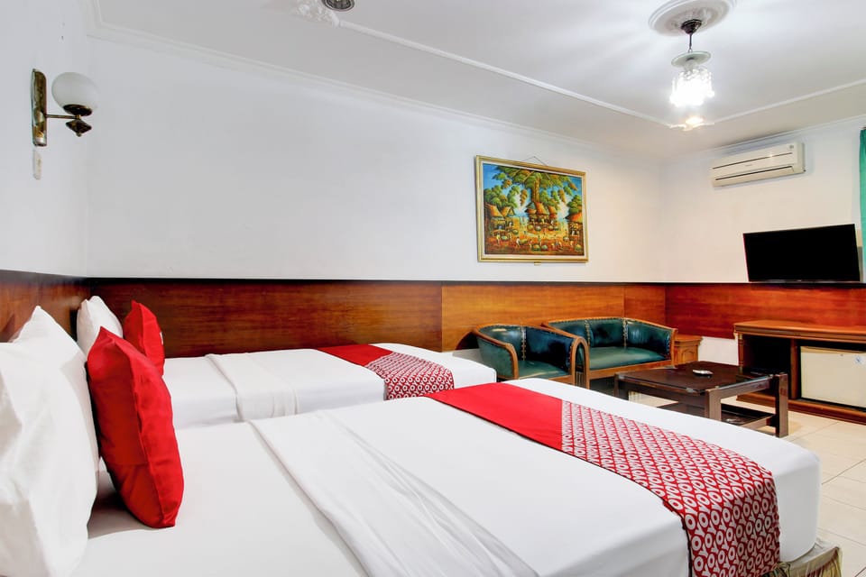 Classic Suite | Laptop workspace, free WiFi, bed sheets