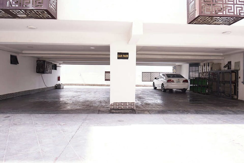 House | Property grounds