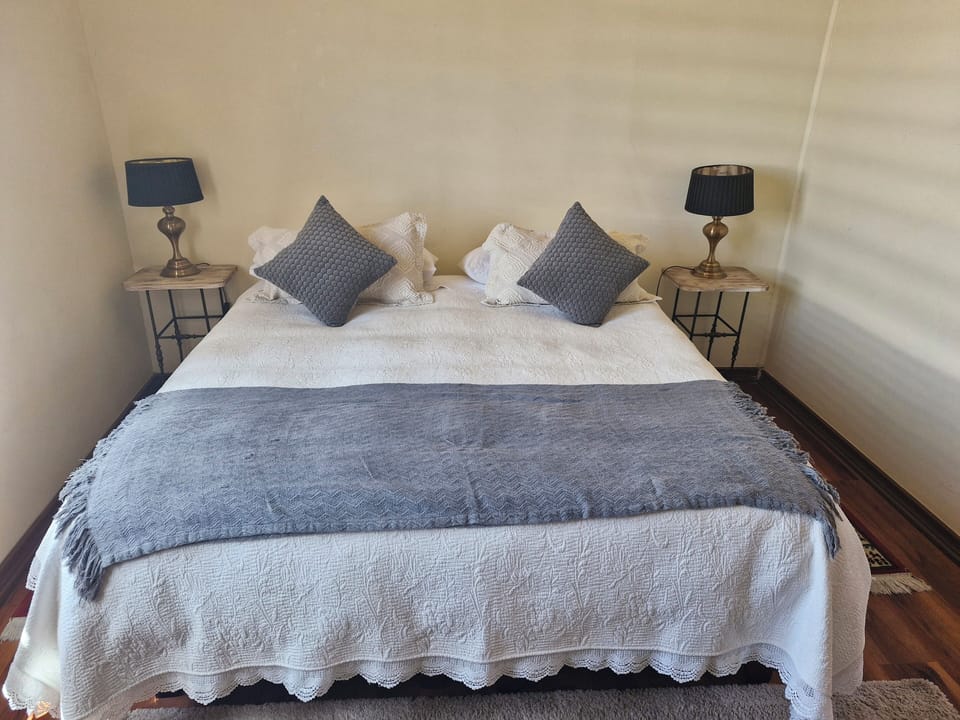 Superior Double Room, 1 King Bed, Private Bathroom | Egyptian cotton sheets, premium bedding, down comforters