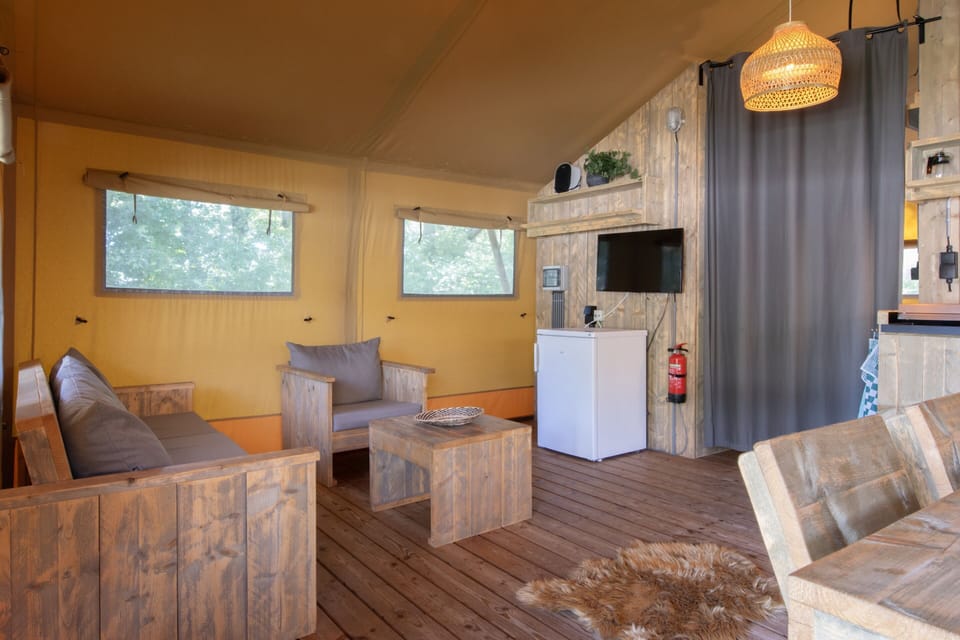 Tent | Living room