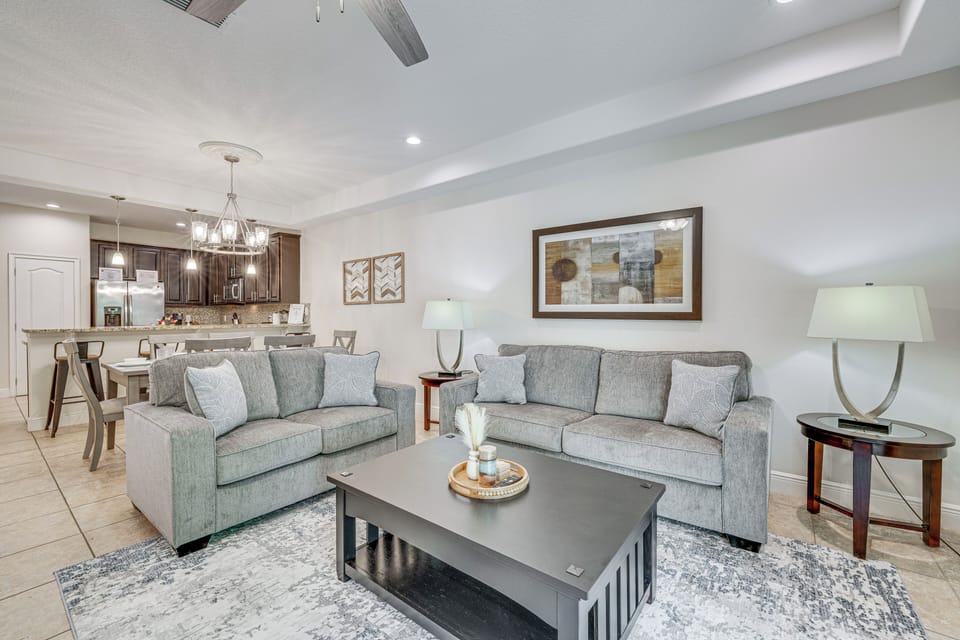 Apartment (3 Bedrooms) | Front of property