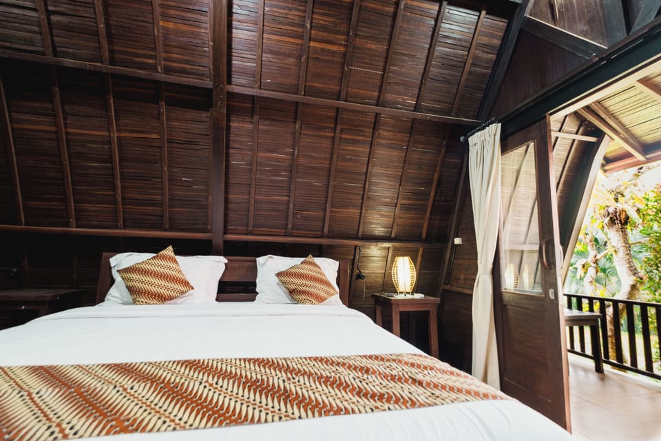 Deluxe Room | Bed sheets