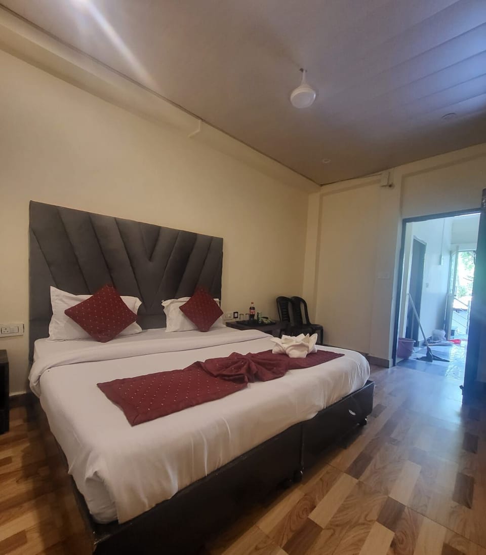 Family Room | Free WiFi