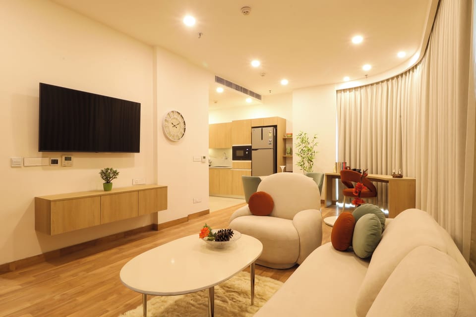 Panoramic Suites with Balcony | Living area | Flat-screen TV, iPod dock, pay movies