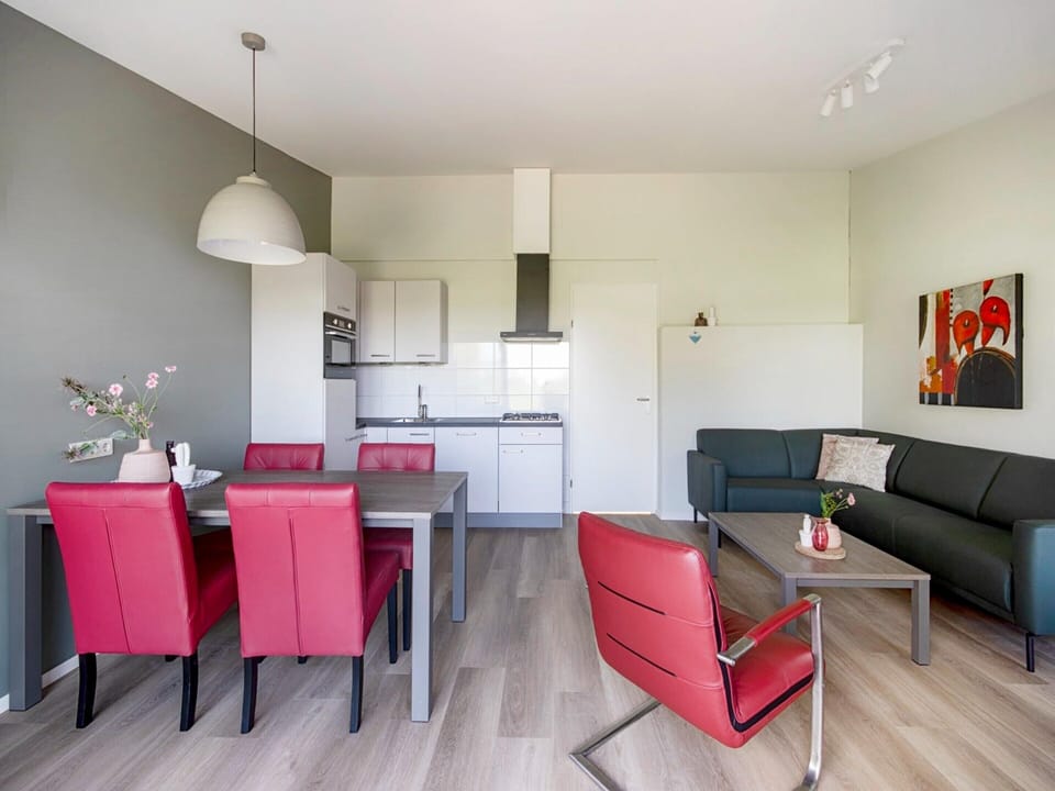 Bungalow | Dining