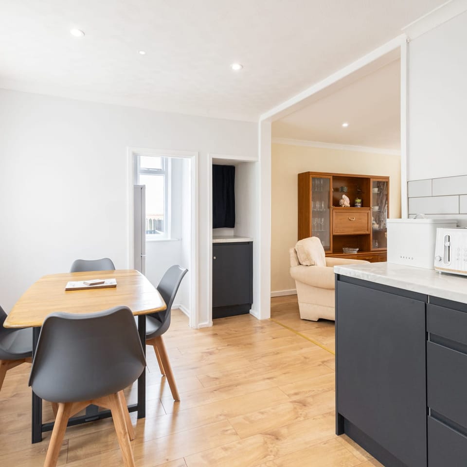 Studio | 2 bedrooms