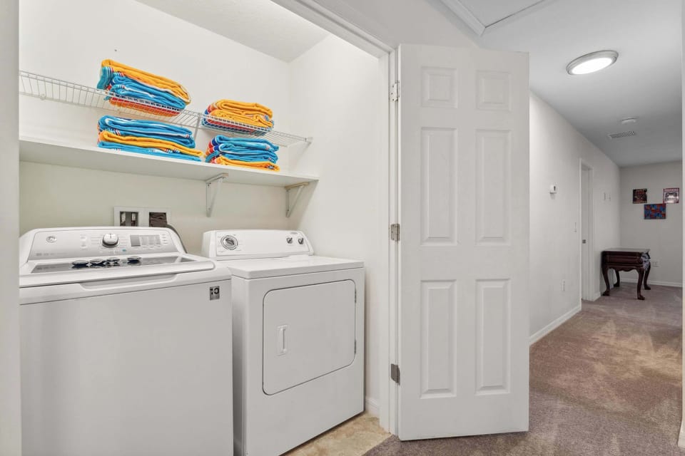 Veranda Sunshine Escape 5 BDR House in Kissimmee