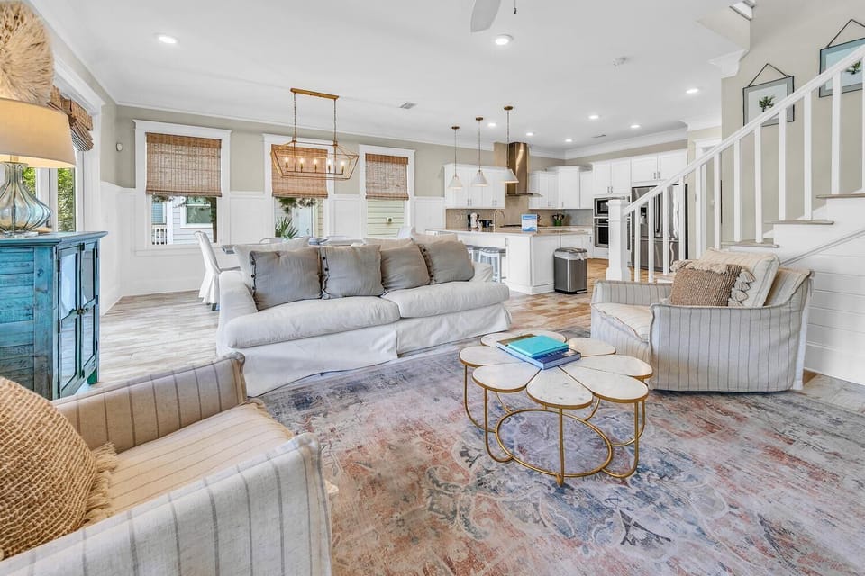 House, Multiple Beds (Town of Prominence- Just Beachy) | Living area | TV