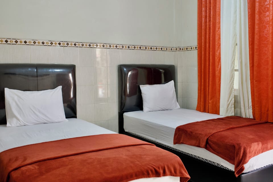 Standard Twin Room | Free WiFi