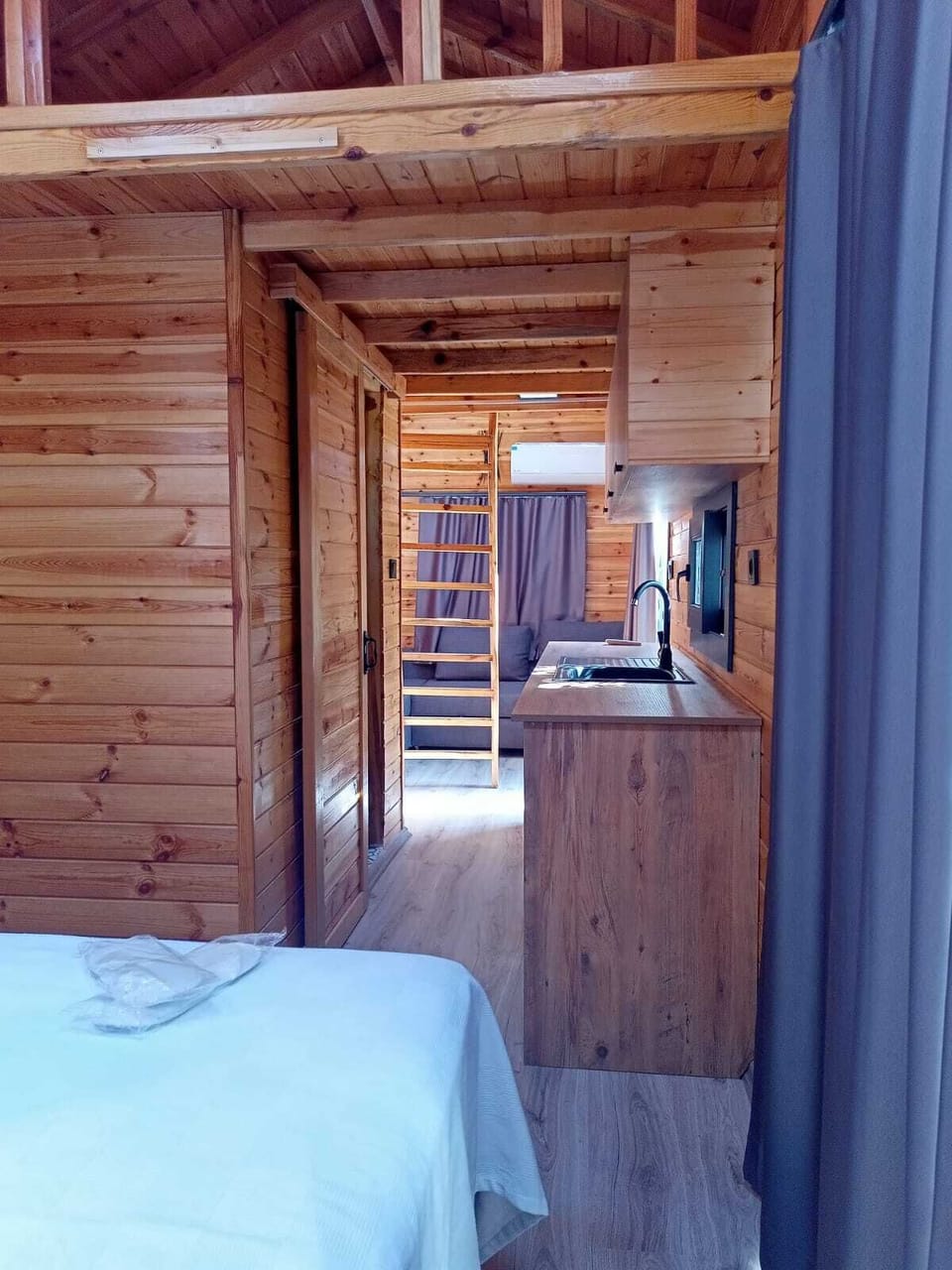 Comfort Twin Room | Egyptian cotton sheets, premium bedding, minibar, bed sheets