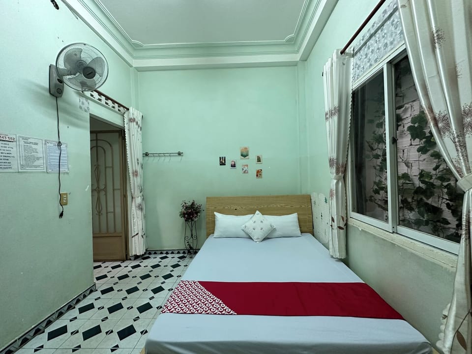 Standard Double Room | Bed sheets