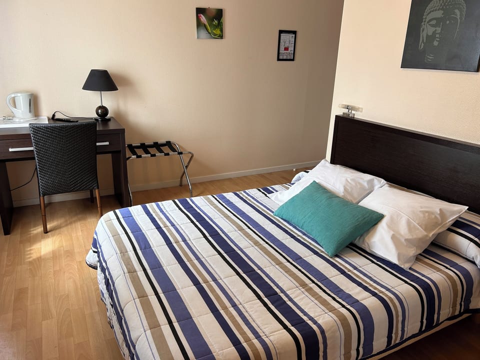 Double Room | Soundproofing, free WiFi