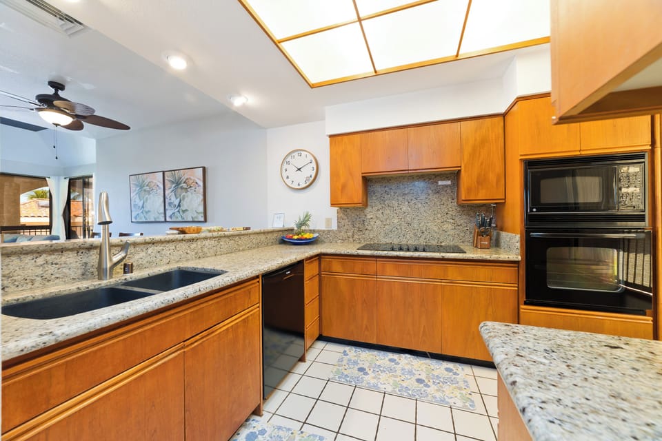 Condo, Garden View | Private kitchen | Espresso maker, coffee/tea maker, electric kettle, toaster