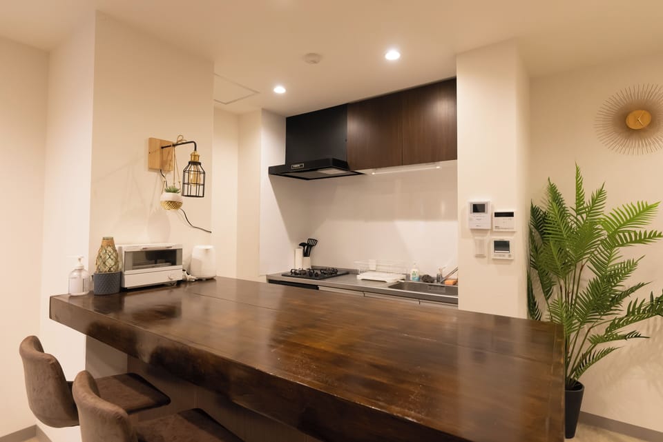 Basic Villa | Private kitchen | Full-size fridge, microwave, stovetop, toaster oven