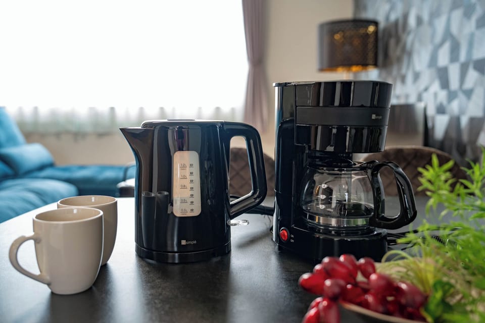 Microwave, stovetop, electric kettle, toaster