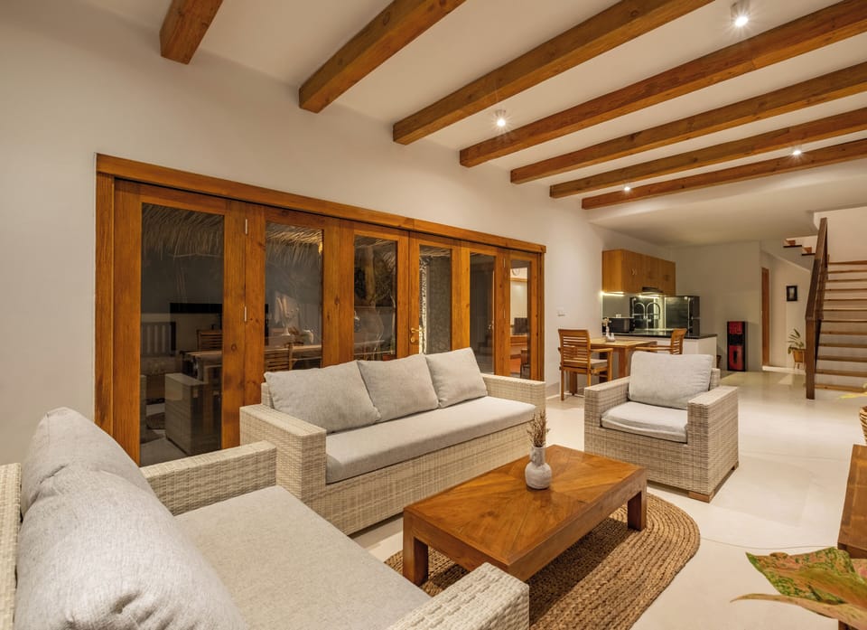 Deluxe Villa, 3 Bedrooms | Living area