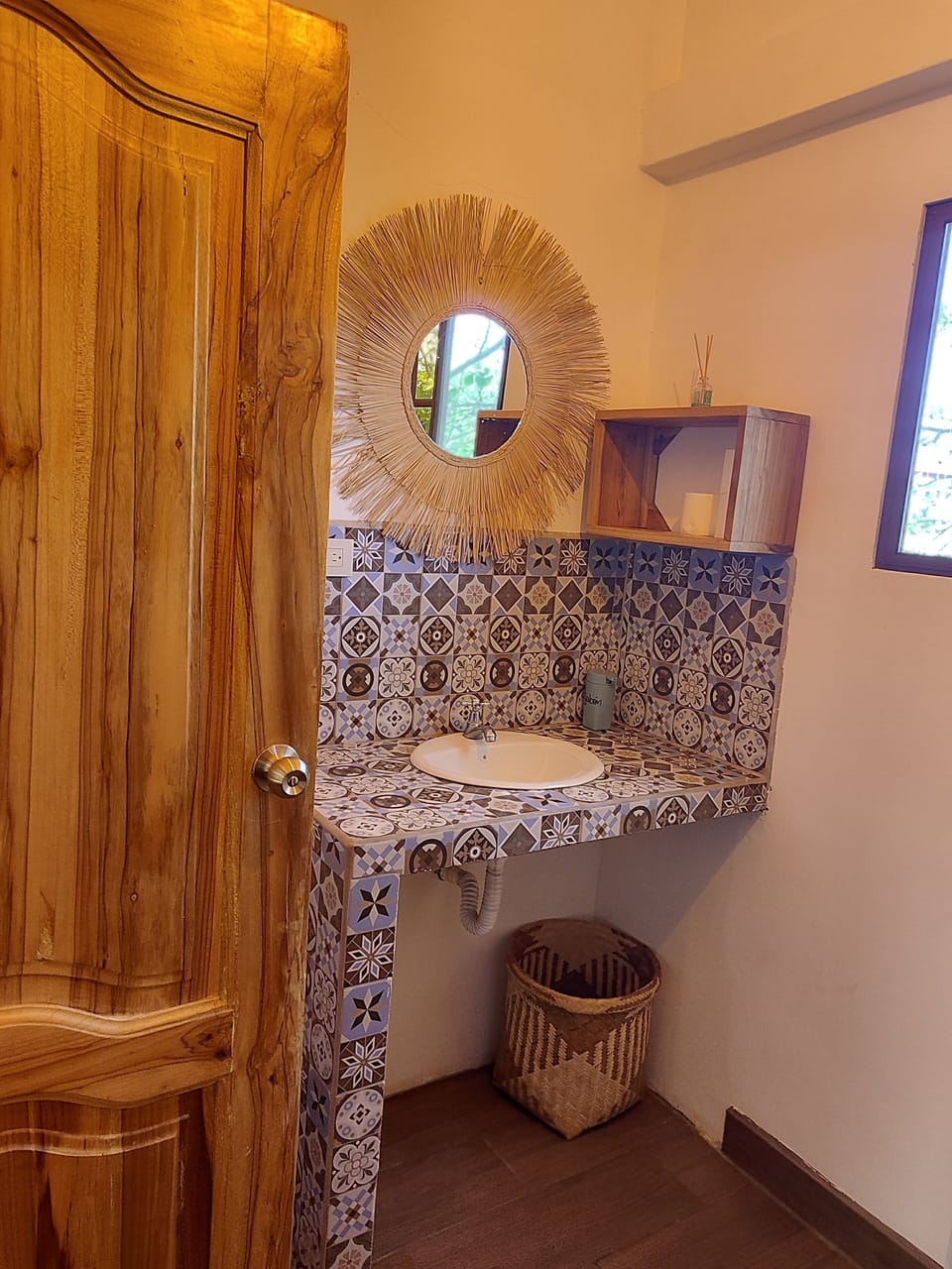 1 bedroom, WiFi (free), individually decorated