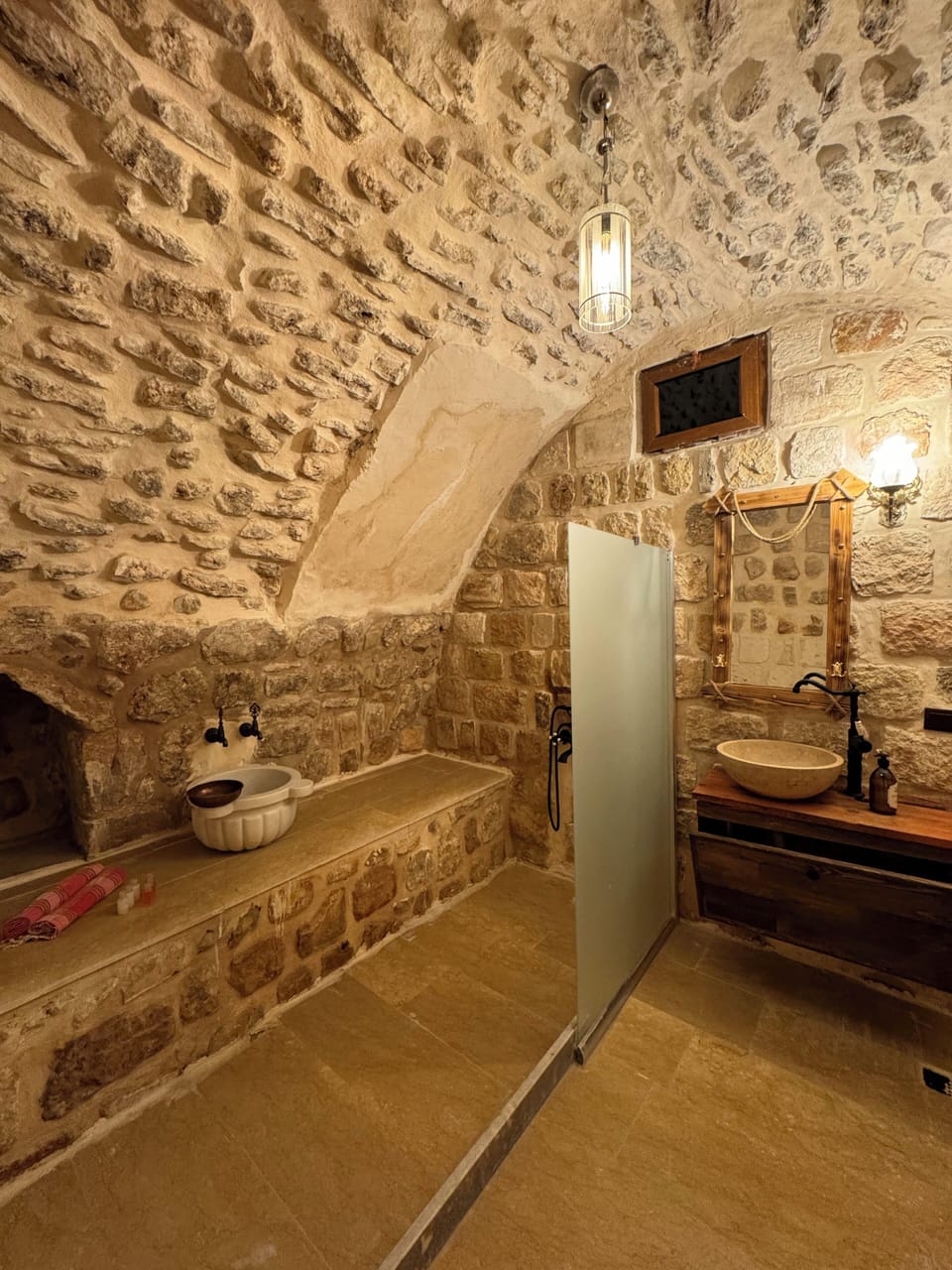 MAHZEN ODA | Bathroom | Slippers