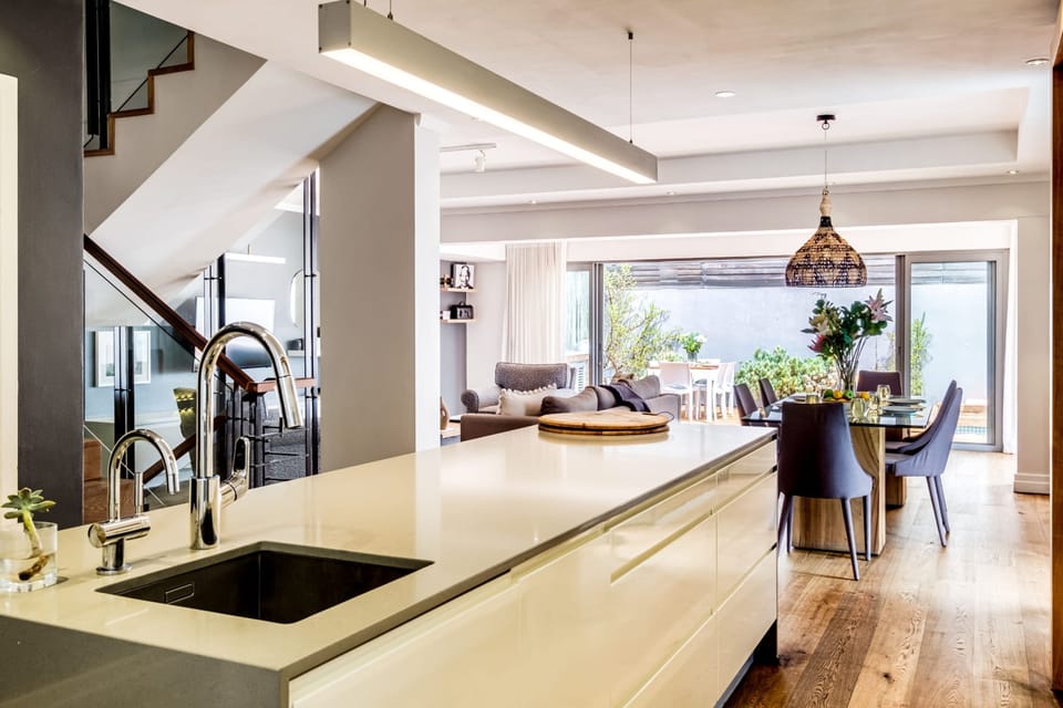 Villa | 5 bedrooms, desk, Internet