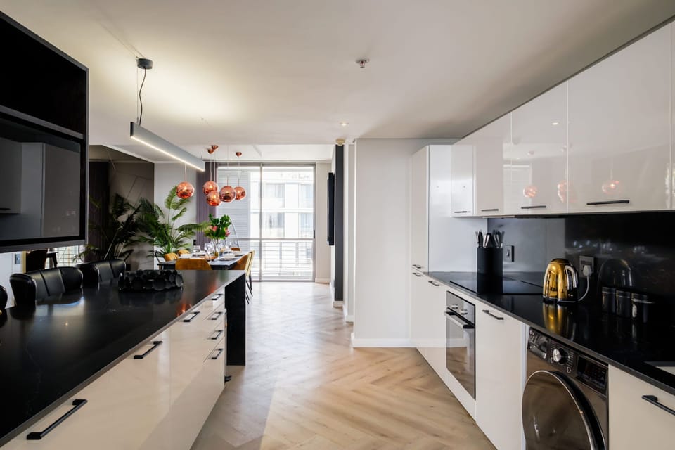 House | 2 bedrooms, iron/ironing board, Internet