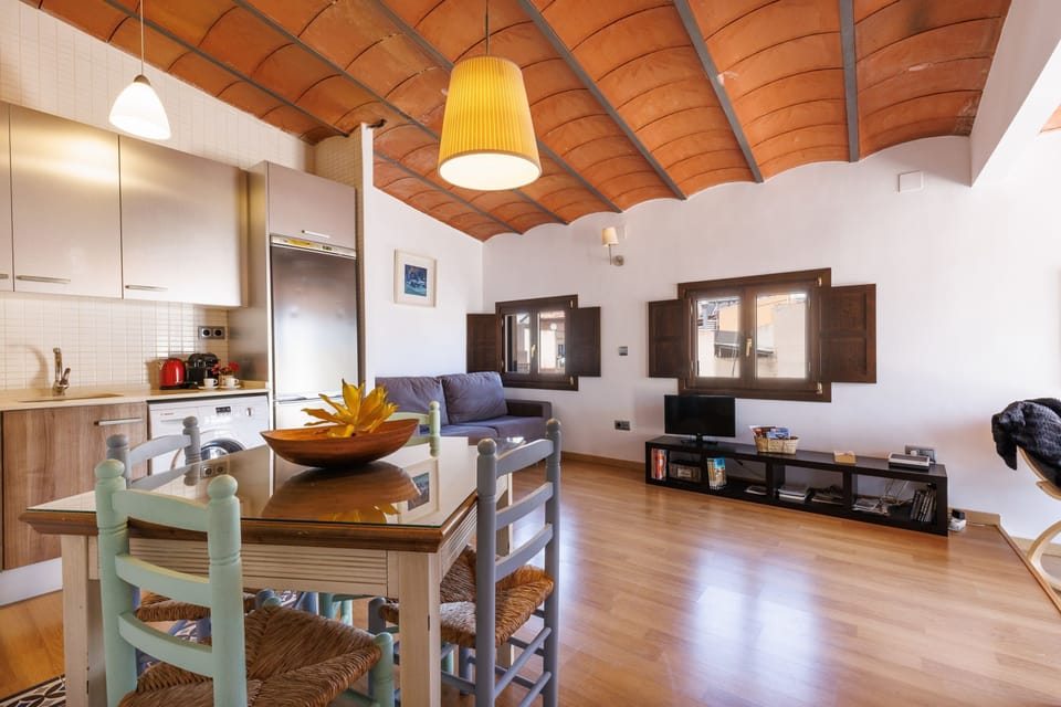 House | 1 bedroom, iron/ironing board