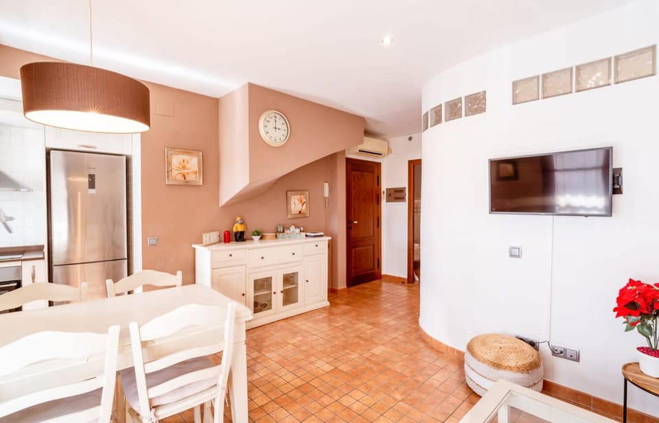 House | 2 bedrooms, iron/ironing board
