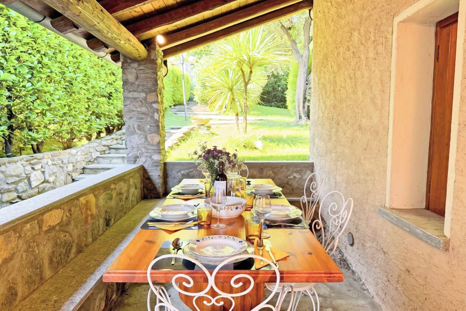Family Townhome, 2 Bedrooms, Terrace, Mountainside (Villetta Alessia) | Outdoor dining