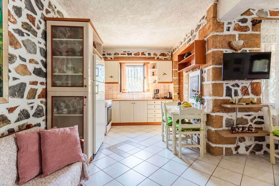 House | 2 bedrooms, Internet