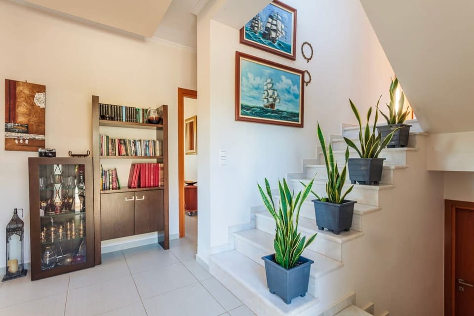 Villa | 4 bedrooms, Internet