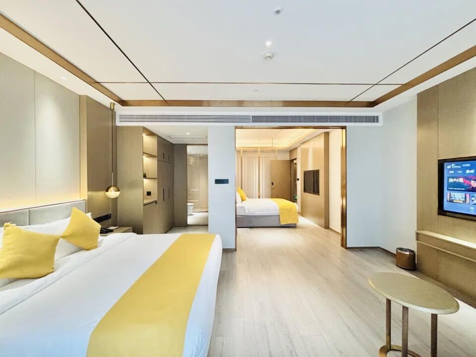 Superior Double Room, Smoking, Air conditioning | 1 bedroom, down comforters, desk, WiFi (free)