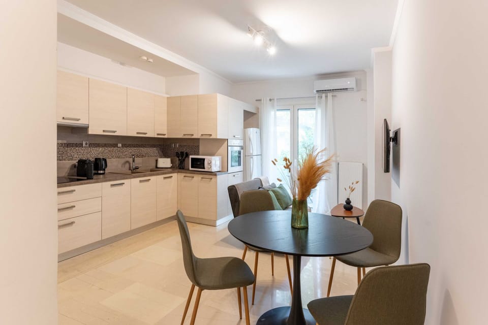 Luxury Apartment, City View | 1 bedroom, in-room safe, blackout drapes, free WiFi