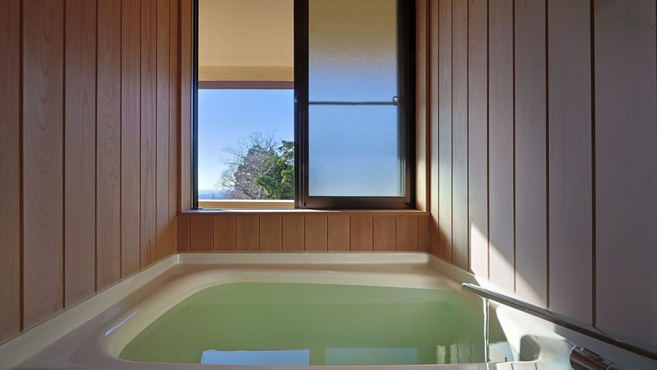 Standard Suite, Non Smoking | Bathroom | Hair dryer, slippers, bidet, towels