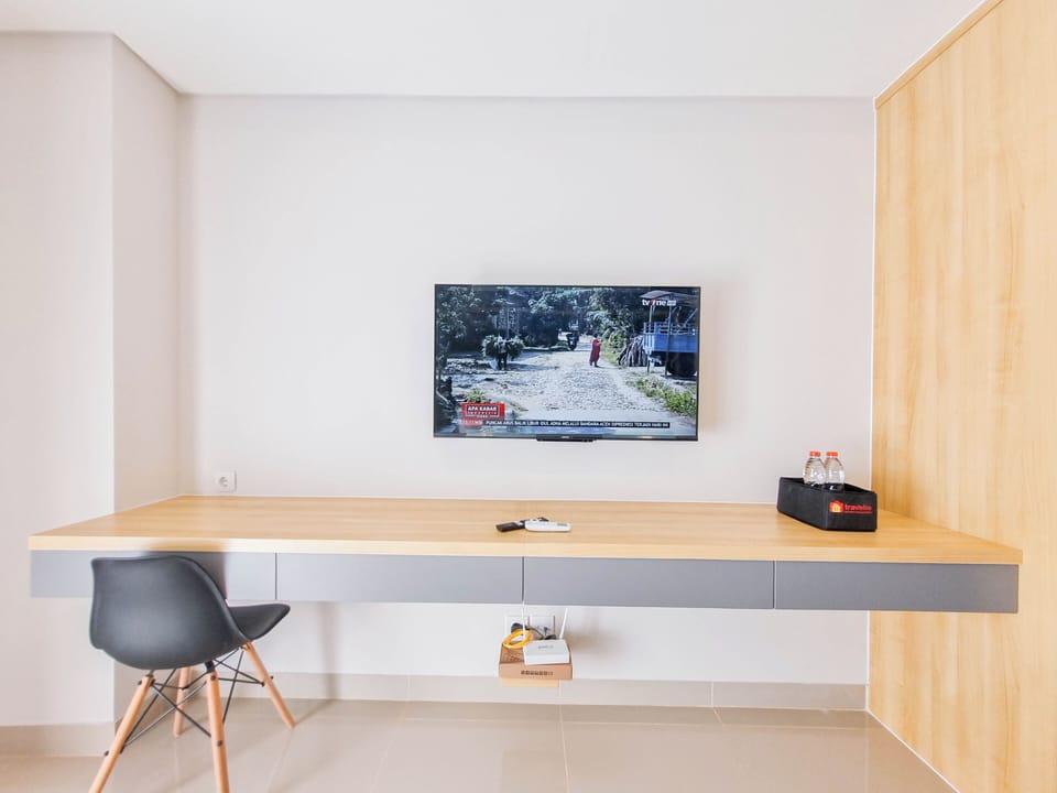 Deluxe Studio | Living area