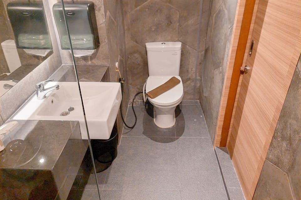 Spacious And Comfy 3Br At M-Town Signature Apartment Apartment in Indonesia