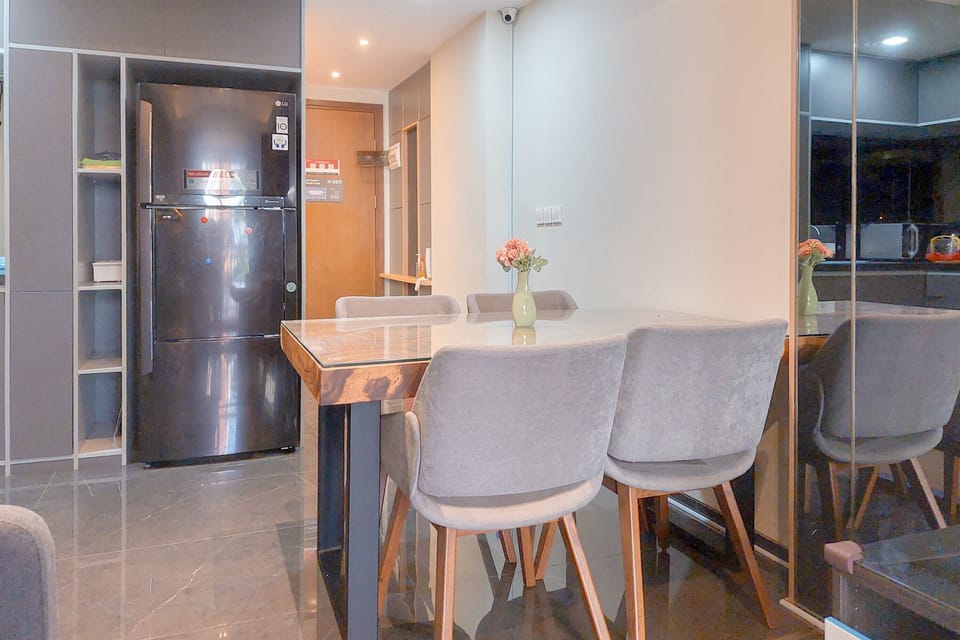 Deluxe Apartment | Living area