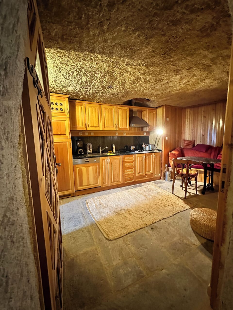 Family Studio Suite | Private kitchen
